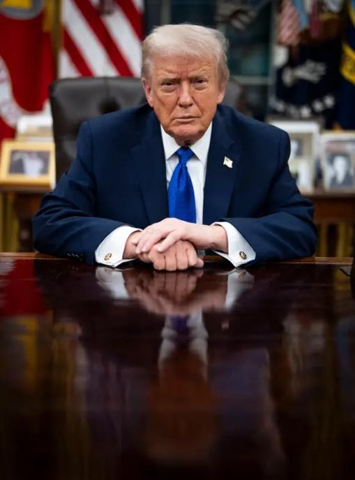 这场战争快把美元霸权打爆了！因为海湾国家快要撑不住了，已经在抛售美债回笼资金，同