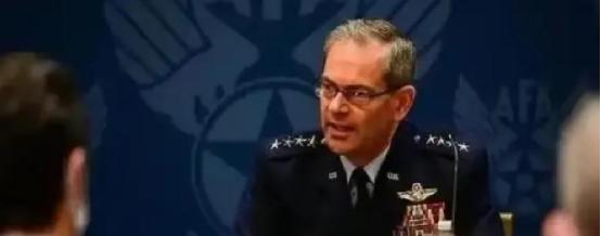 美军高层突然低头认输？五角大楼连夜开会！ 美国空军参谋长奥尔文在公开采访中罕