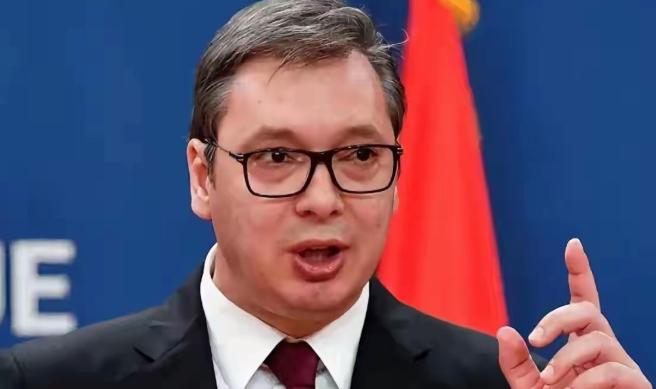 塞尔维亚总统武契奇，扔了一句实话。他说，第三次世界大战，可能已经没人能拦得住