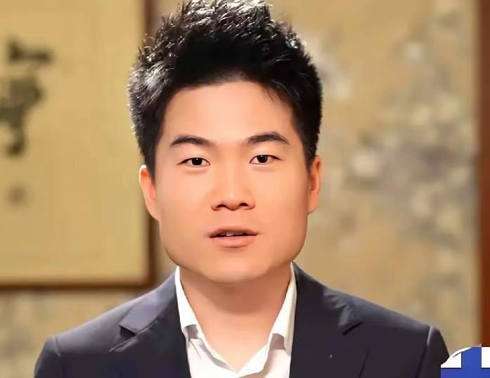 排班表有重大发现，相信大家都看到了吧，相信大家都会有这样那样的疑为？这次排班表为
