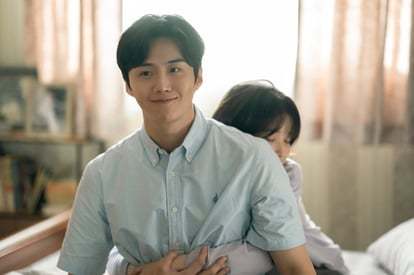 金宣虎或被判刑被指借家族法人避税，无资质收演艺收入涉违法，与车银优操作如出一辙，