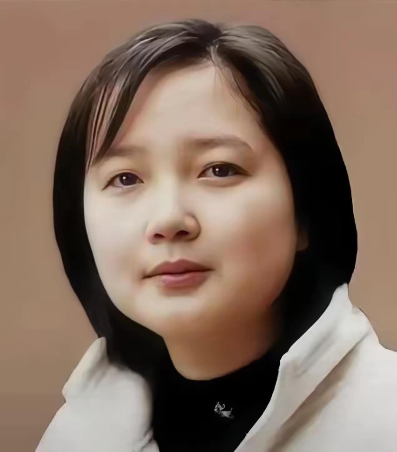 一名只有21岁的在校男学生，亲手夺去了25岁女老师的性命，案发之后他没有慌忙逃窜