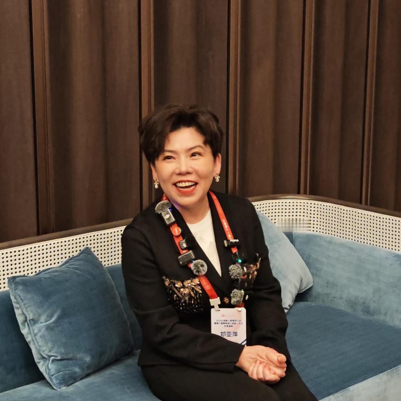 邓亚萍当初说的话含金量还在上升！现在体育圈饭圈行为泛滥成灾有人劝邓亚萍管一管