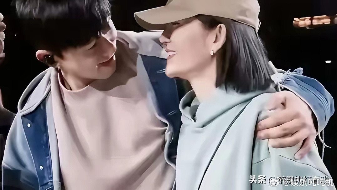 张杰和谢娜为什么结婚14年还恩爱如初？不是因为刻意避嫌藏着掖着，而是真的心知肚