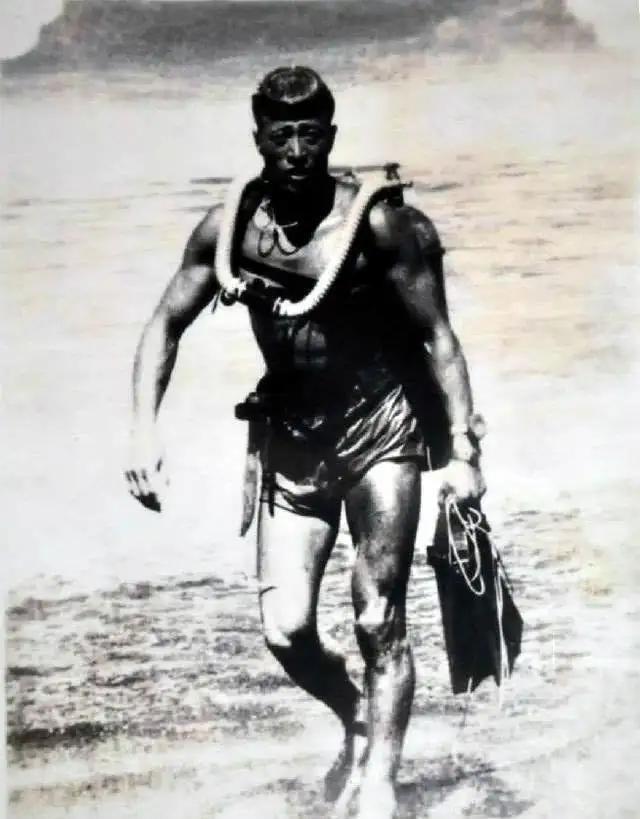 “蒋介石苦练出来的特种兵连我都打不过？也没有多厉害啊。”1964年金厦海域小嶝