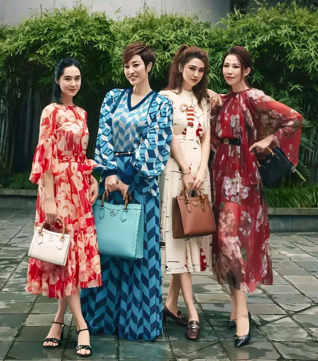 蔡少芬的身高173cm，洪欣身高171cm，陈法蓉身高168cm，朱茵身高160