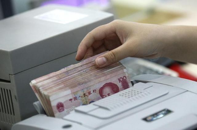 经济学家说：“一旦发生战争，银行的存款大概就没有了。历史表明，一旦发生战争，金融