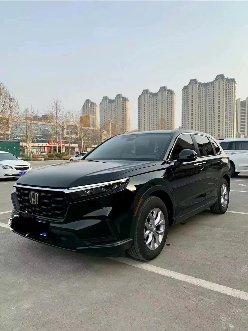 一、隔音表现：高速行驶需提高交谈音量作为2023款CR-V车主，最直接的用车感