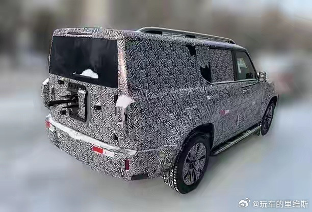 哈弗C06的曝光，算是精准戳中了当下中大型SUV市场的核心痛点。作为哈弗品牌全新