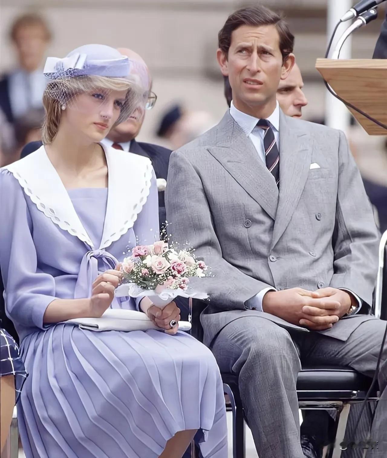 戴安娜王妃和查尔斯的婚姻悲剧，让我想起来有一部叫《伯爵夫人》的电影，讲的是英国某