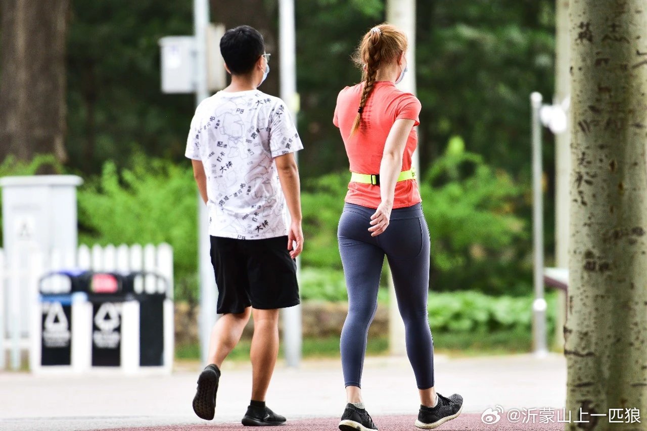 【快走和慢走，哪个对心脏更好？答案可能跟你想的完全不一样】走路，算是门槛最低的养