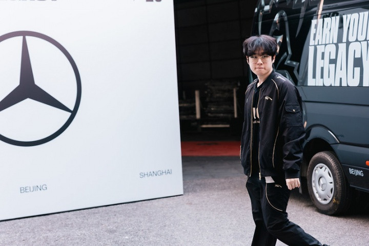 Zeus: 回头看这一年本有很多机会去夺冠, 八强出局留下了很多遗憾