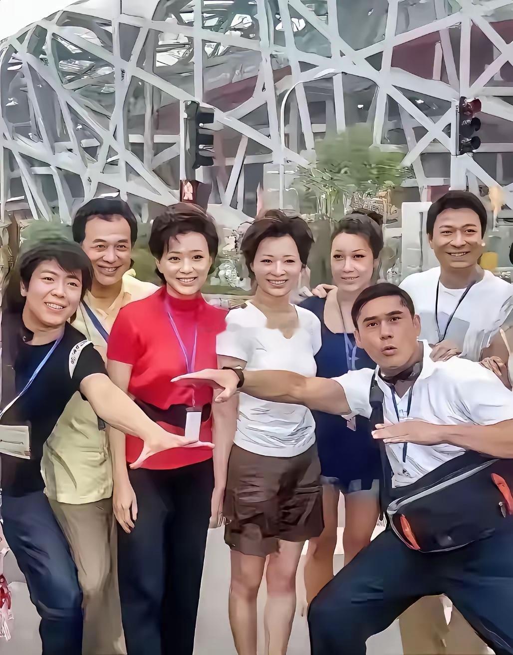 都是著名演员，认识三位，算我输​​​