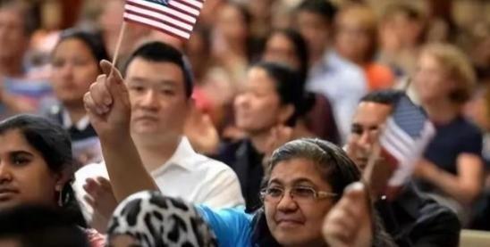 现在最恨中国的人是谁？说来你不信，不是美国人，不是日本人，不是韩国人，而是在美华