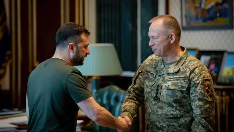 乌军最多还能坚持9个月！12月8日，乌军总司令瑟尔斯基向泽连斯基保证，在没有美