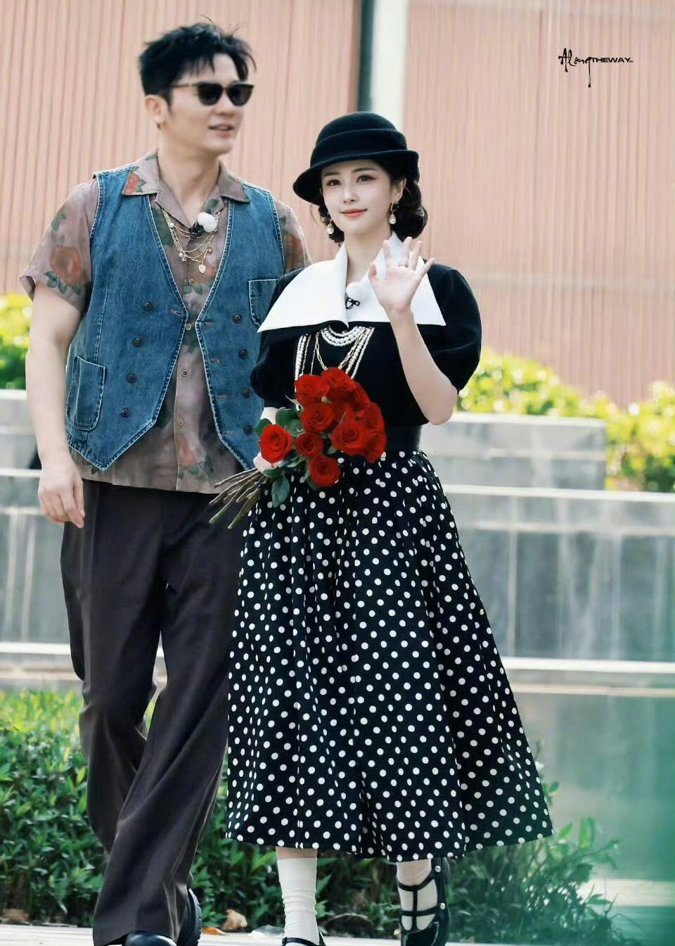 白鹿留洋归国大小姐，请给这个小菠萝递一本民国本🤲