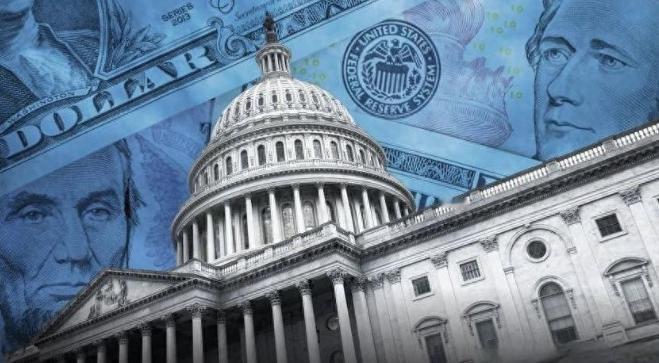 美国刚官宣国债冲破38万亿美金，人均直接背上数十万债，可谁能想到这居然只是九牛一