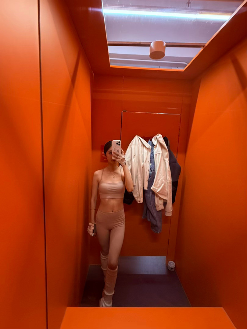 不好意思在朋友圈发的最近两张