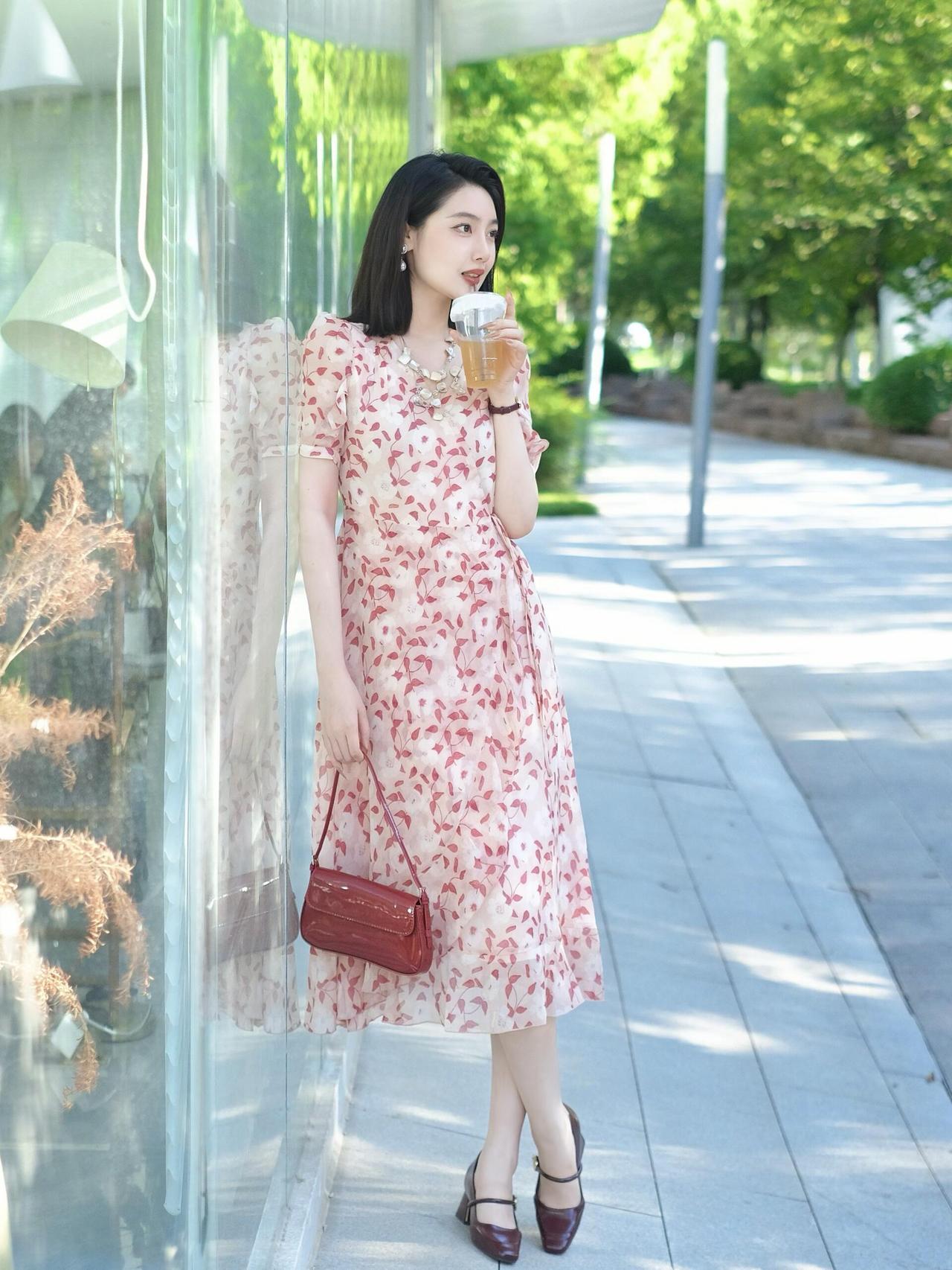 温柔风穿搭温柔甜美风好惬意甜美可人风清纯唯美