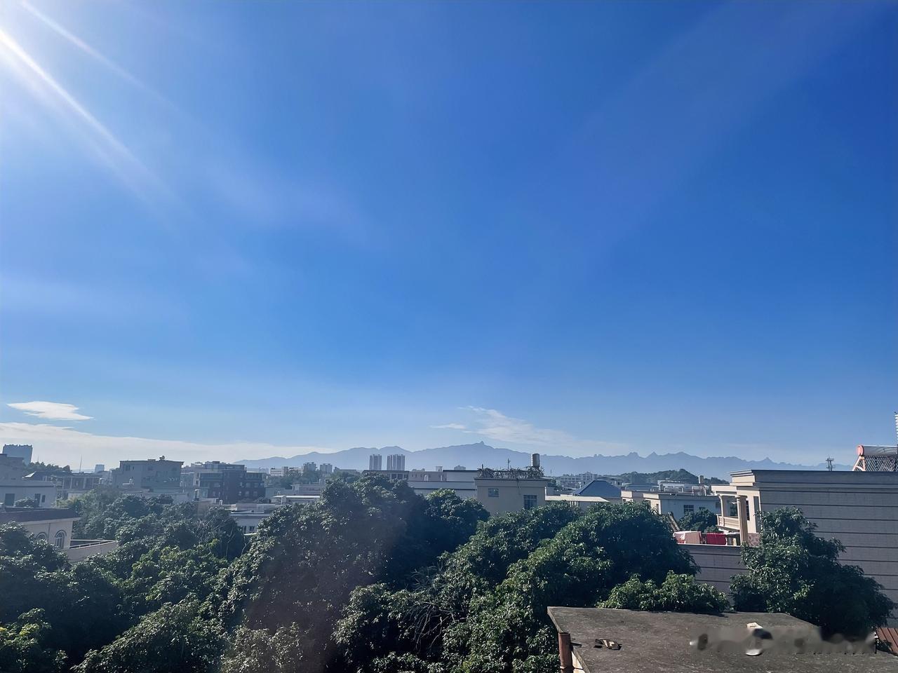 这样子做后妈，确实该送进去。一女子，二婚，老公带了一个女儿，现在17、18岁了，