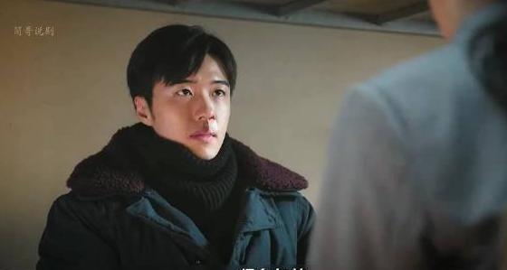 亲姐亲手抓亲弟，这戏怎么演？张哲华自己说，演到刘阳动手杀郝鹏那场戏，他整个人崩