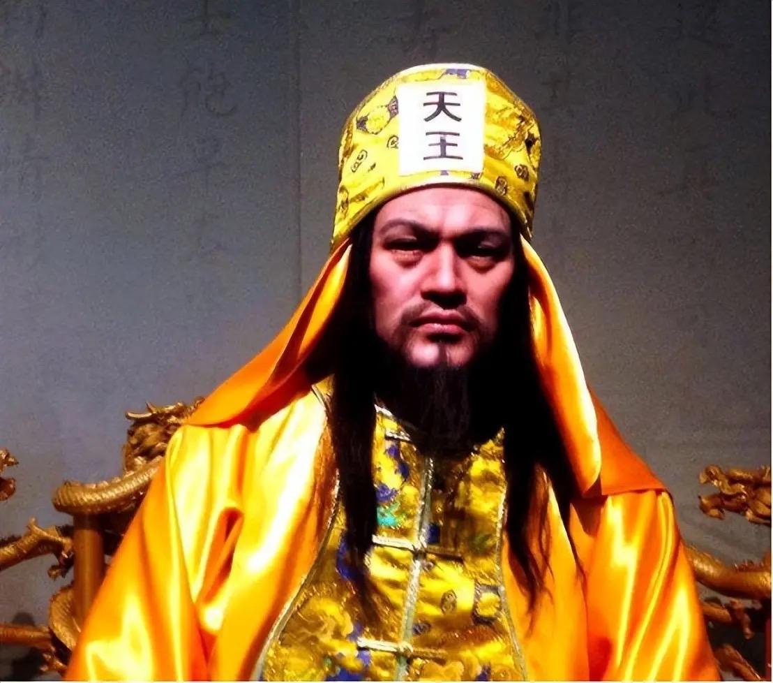 太平天国最荒唐的法令：夫妻同房，一律处死太平天国起义初期，定下了一条极其严苛