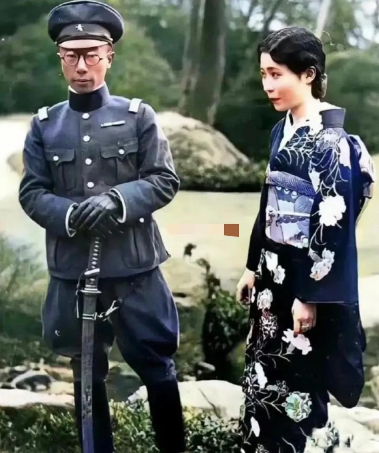 没想到当年日本人强行塞给溥杰的政治联姻妻子，居然足足等了他16年死活不肯改嫁！1