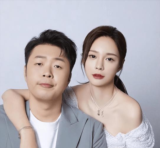 沈梦辰那么漂亮，怎么就倒追了“小眼睛胖子”杜海涛？真像网上说的，因为他家有钱、妈