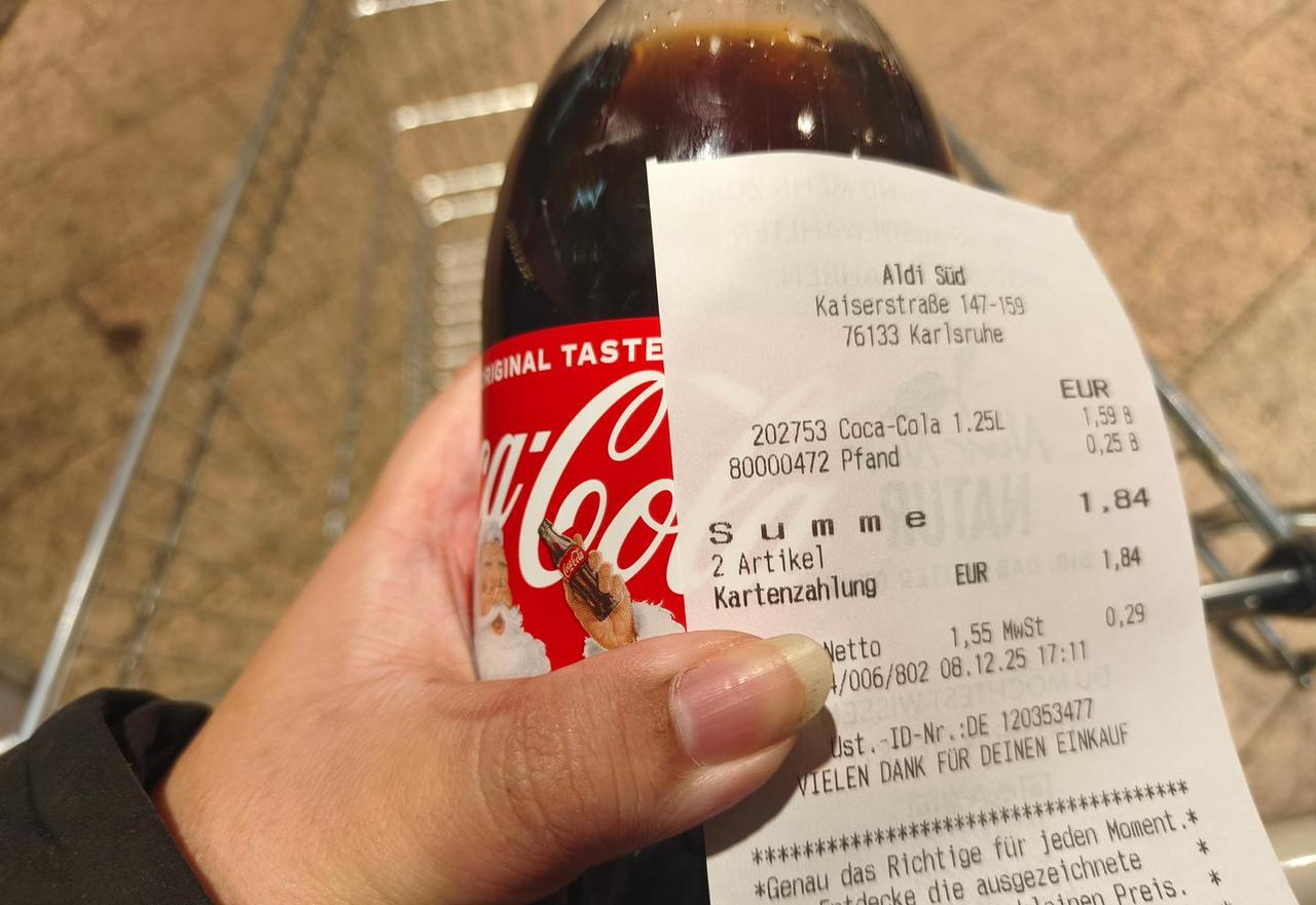 有个德国朋友发来信息，3年前他说刚去留学的时候，一瓶1.25升的可口可乐超市价是