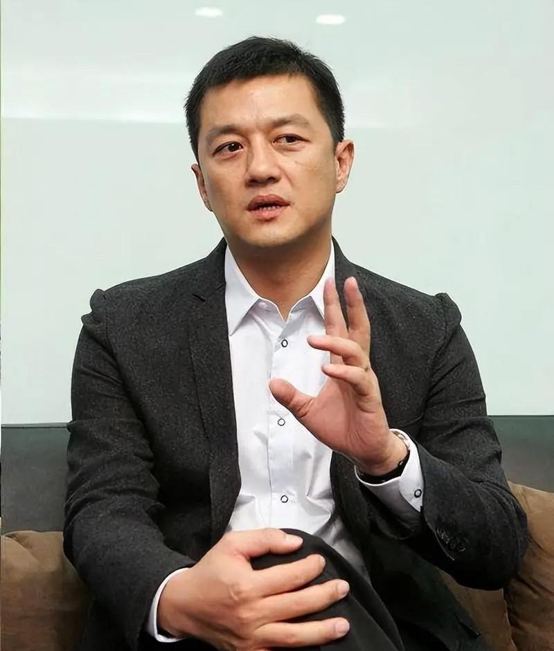 李亚鹏又上热搜了！这次不是因为创业失败搬家，也不是因为王菲谢霆锋，而是因为，