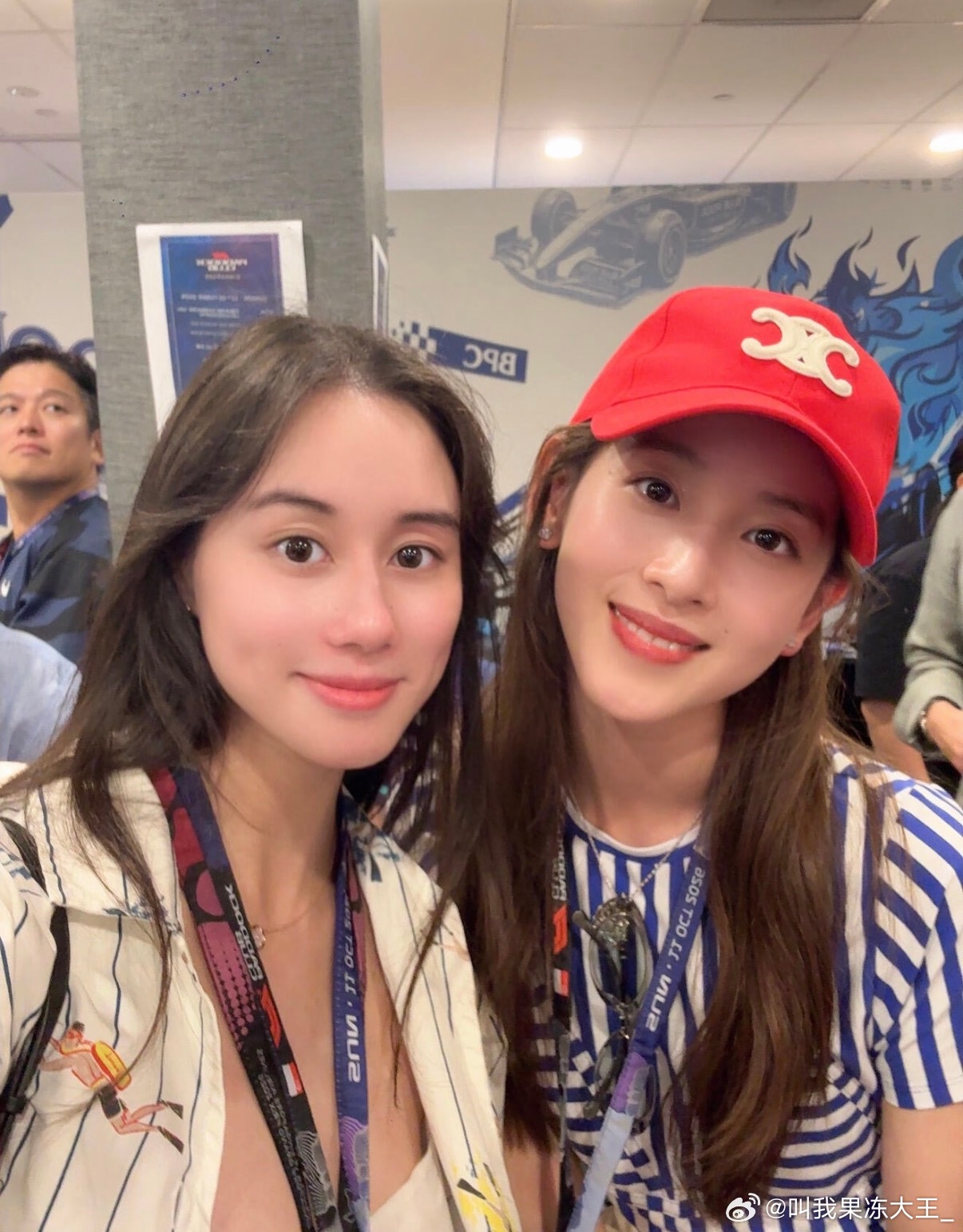 何超欣章泽天合照，章泽天去斯坦福上课了何超欣章泽天合照章泽天去斯坦福上课了​​