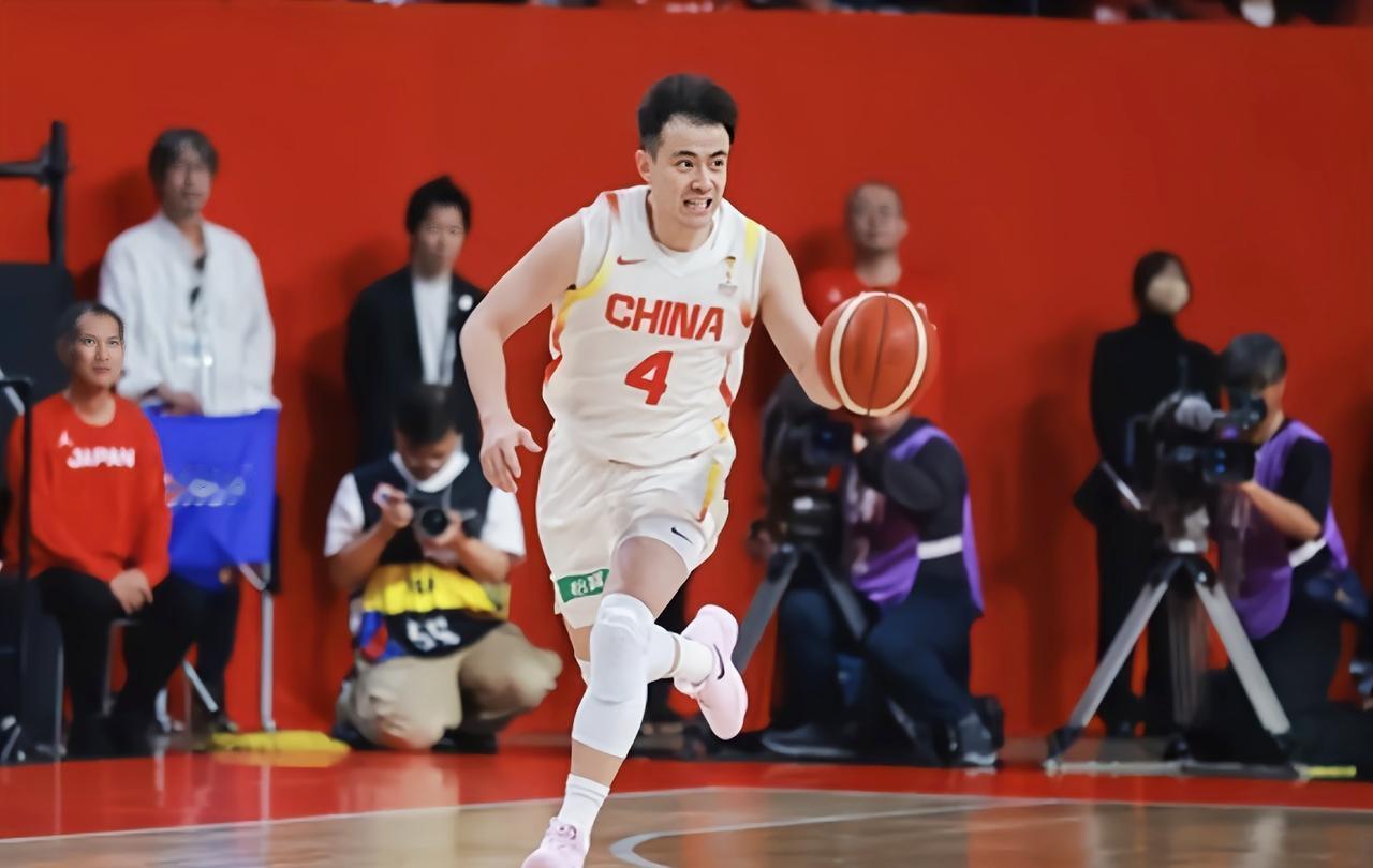 为啥男篮就是打不过日本？因为没有信任，杨瀚森回来是为了什么，说实话给国家队打