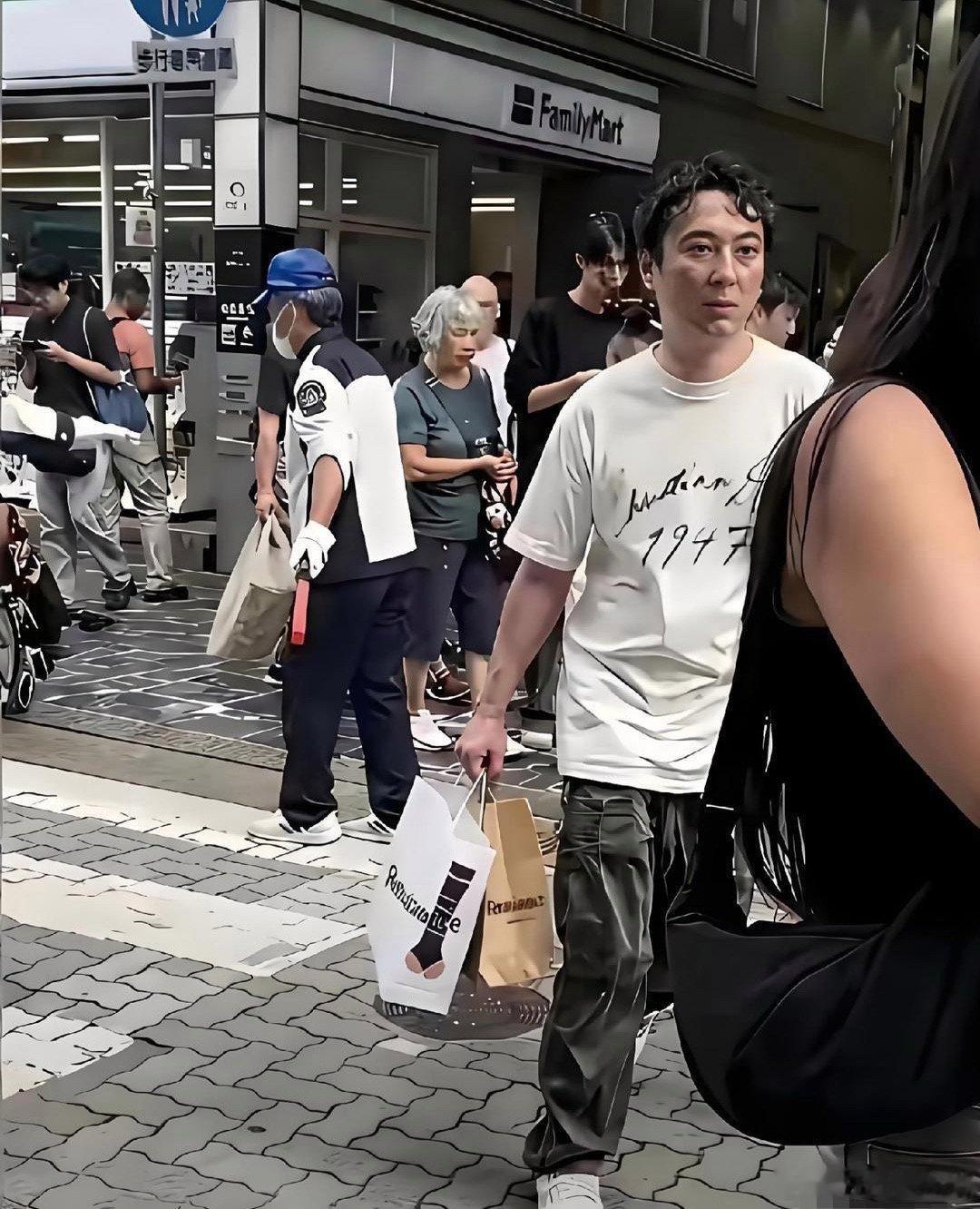 王思聪怎么成这样了。帅气都没了
