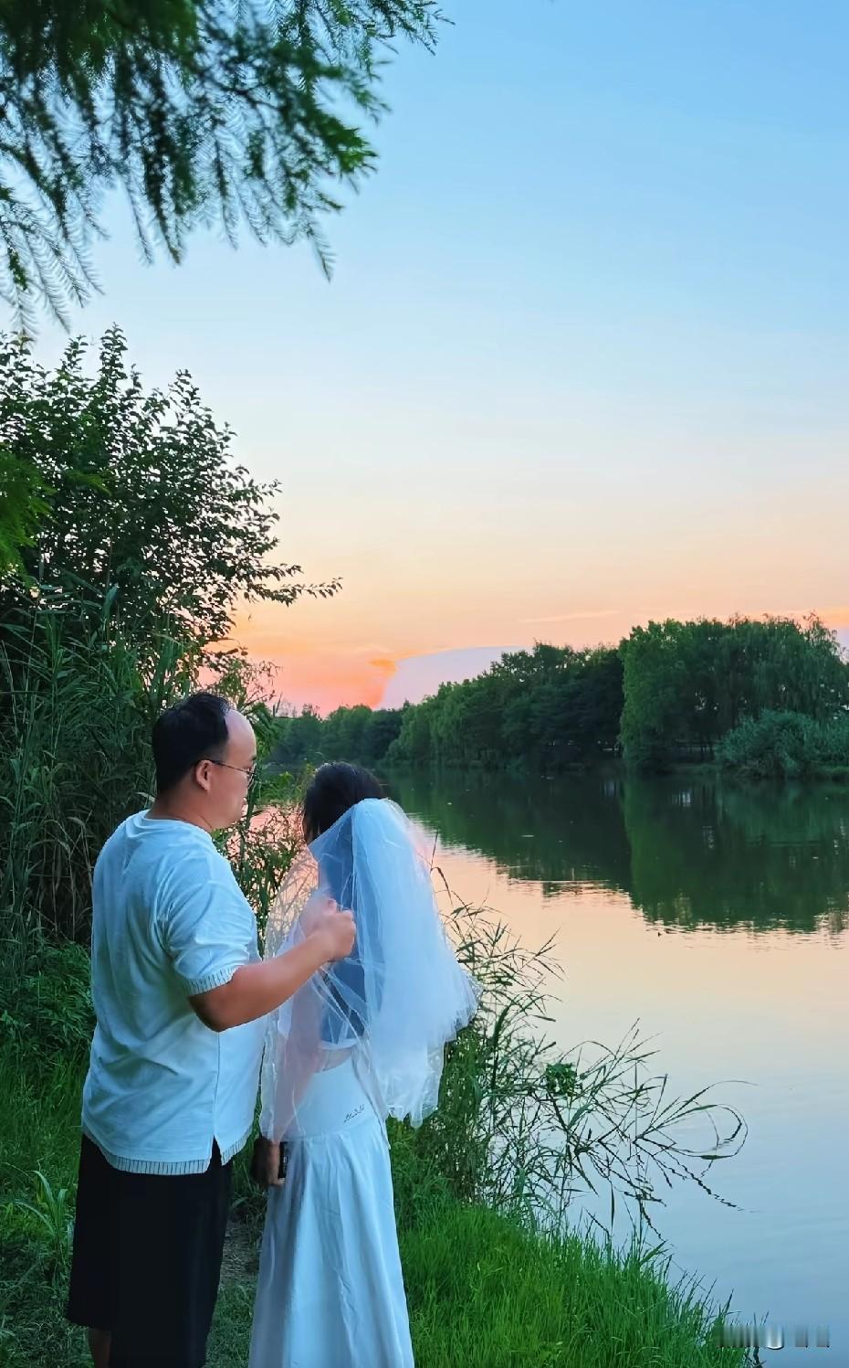 这么幸福为什么不露脸呢