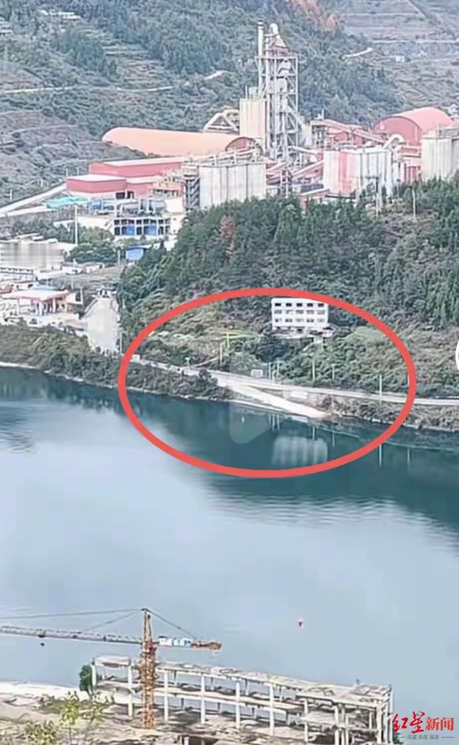 悲剧啊，4兄弟遇难！4月10日晩上10点左右贵州沿河县沙坨电站附近一码头处，一辆