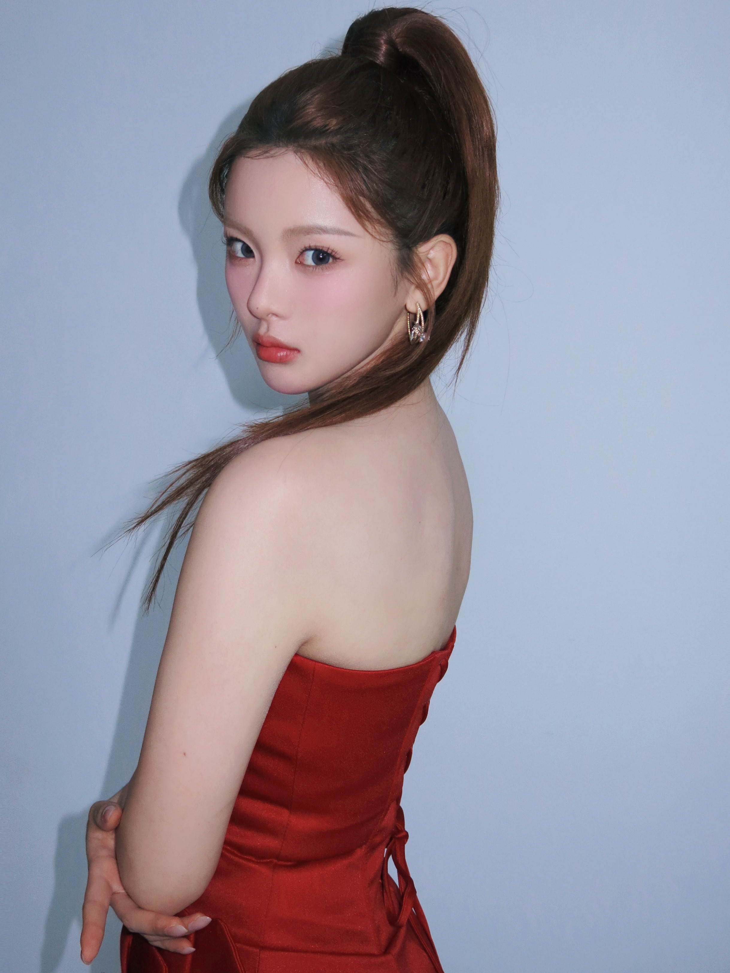 杨超越董思成这是团综还是恋综杨超越在复制粘贴的时代，你是手写的诗