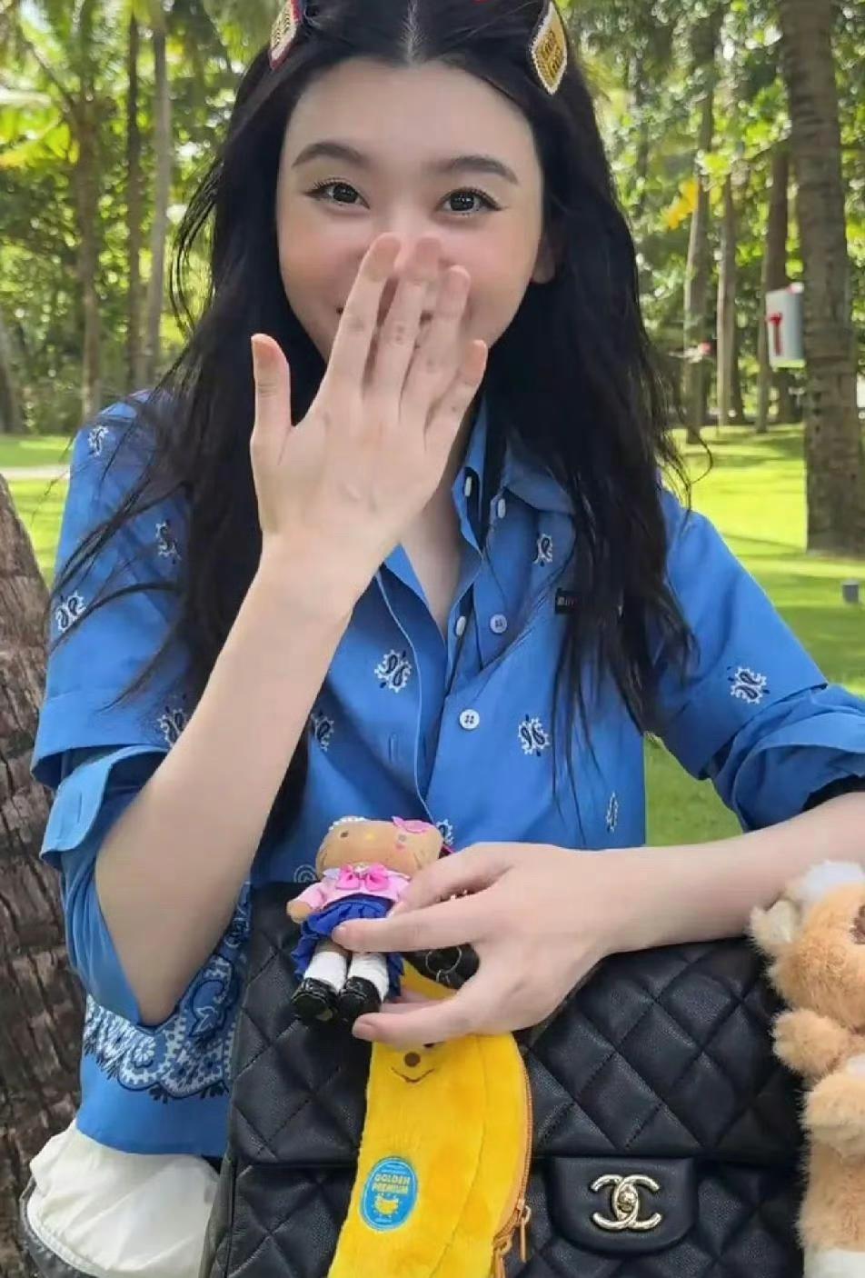救命！奚梦瑶这哪像30+啊？根本是拿的豪门千金剧本吧！每天不是在逛街美甲就是在下