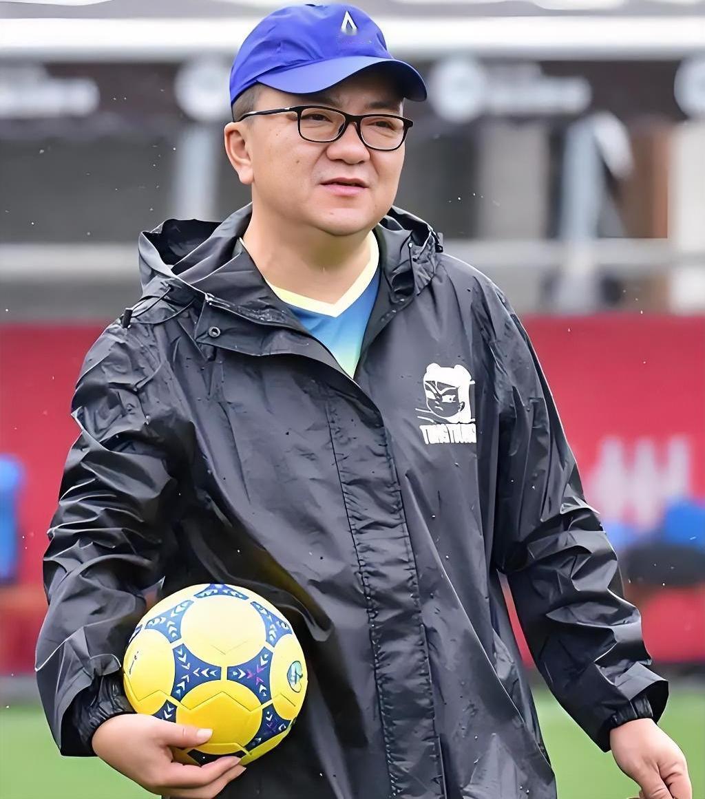 董路这回确实把事搞大了，苏州开赛的2034杯，背后的核心发起人就是他。就在