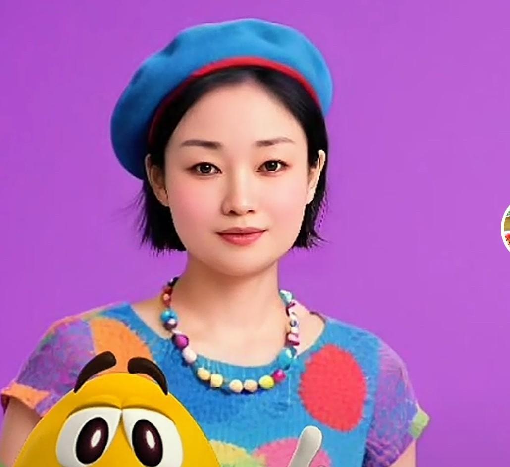婆婆今天特别高兴，因为她牵肠挂肚的大儿子今天有空，一会要来看亲妈！别看婆婆躺在