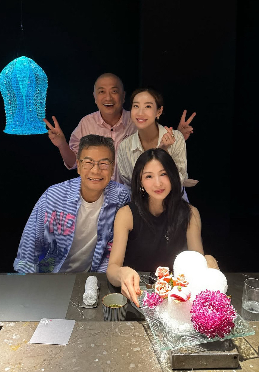 沈玉琳&芽芽又和Paul&咪咪聚餐了​​​
