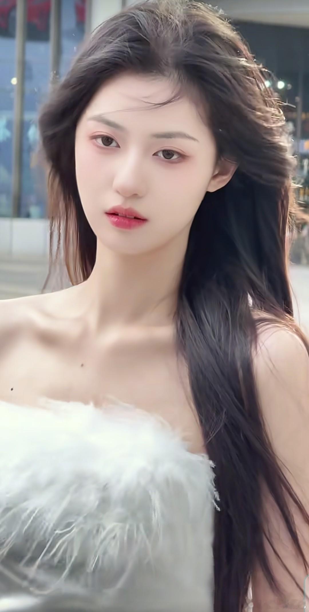 街拍小姐姐气质穿搭清纯女孩