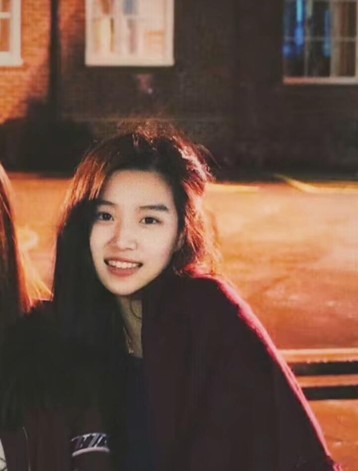 卢昱晓留学时期的晓晓🛫早期的出国白月光卢昱晓｜​​​