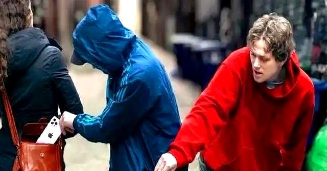 据说，欧洲的小偷居然达成了一种共识，那就是可以去偷中国人的钱财和物品，但是绝对不