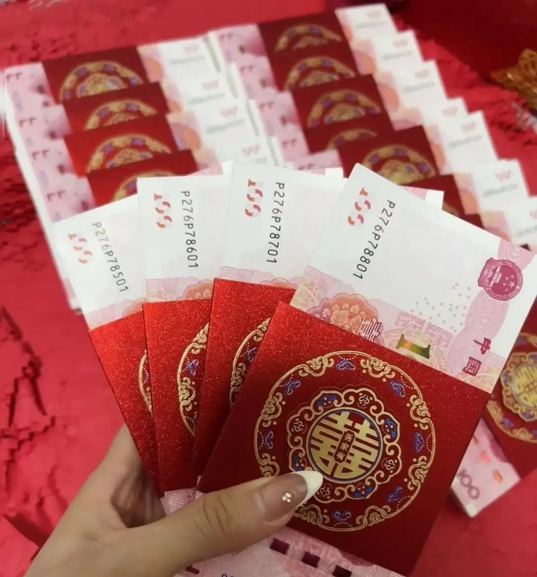 97年小伙准备结婚，女方家开口就要8万彩礼再加三金红包，加起来快35万。他爸