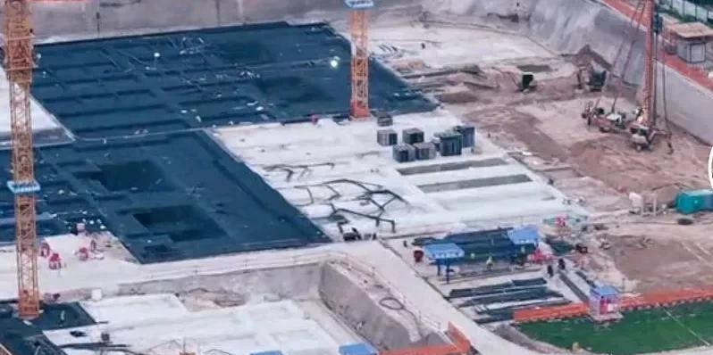 石家庄市南位项目工程开始上人啦，这意味着建设要加速推进了。南位集中安置房建设项目
