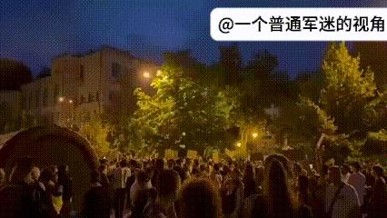 由于乌克兰反贪局调查发现了乌克兰当局高层大量腐败问题，泽连斯基直接指责反贪局为俄