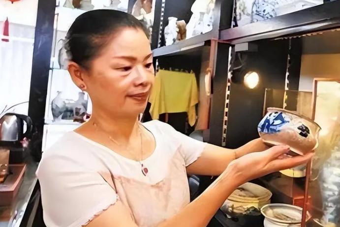 滞留在中国的外国公主，如今死活不肯回老家：我是中国人，中国就是我归宿！老爹指着家