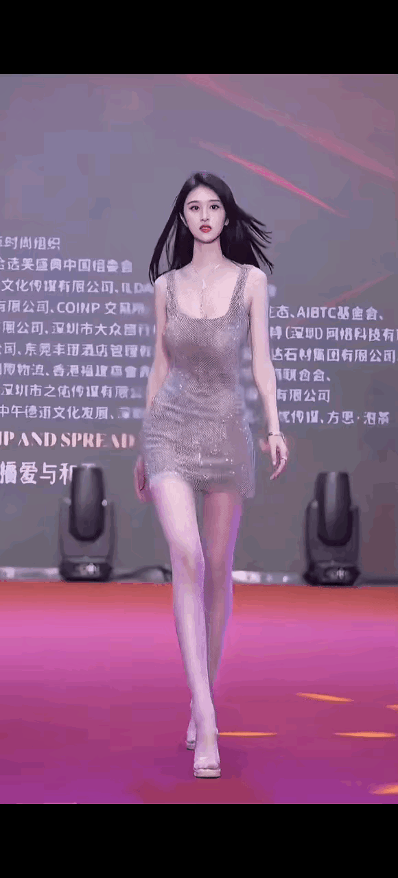 超模冠军🏆白禾慧