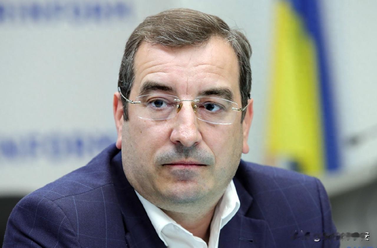 这仗没法打了！俄军每天砸250枚“穷炸弹”乌克兰防空部队的雷达，最近快被“光