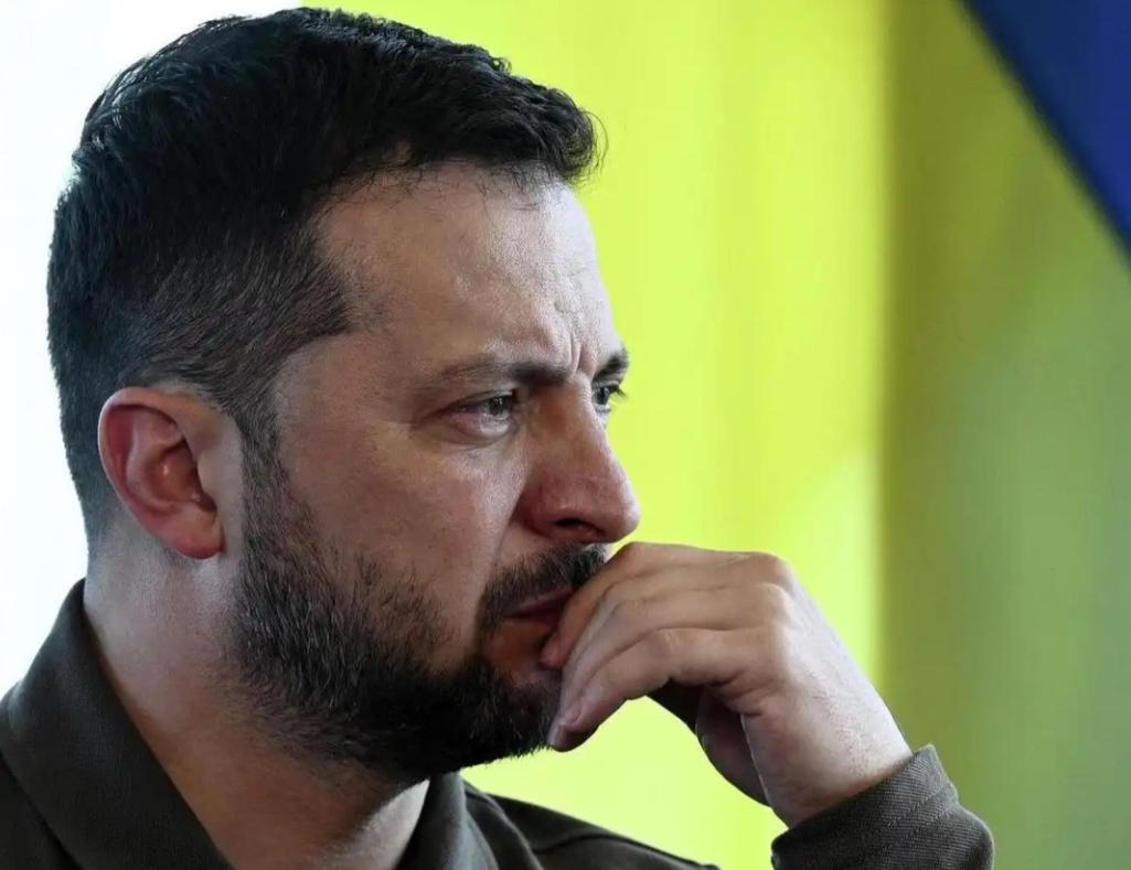 泽连斯基还是太嫩了！以为没有欧尔班，就没有了阻碍。乌克兰总统泽连斯基，最近空